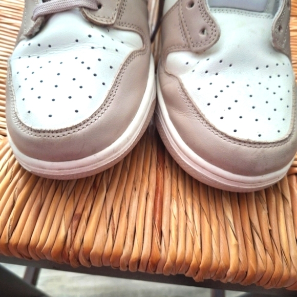 Women’s Dunk High Fossil Stone sneakers  size 10 - Picture 2 of 7